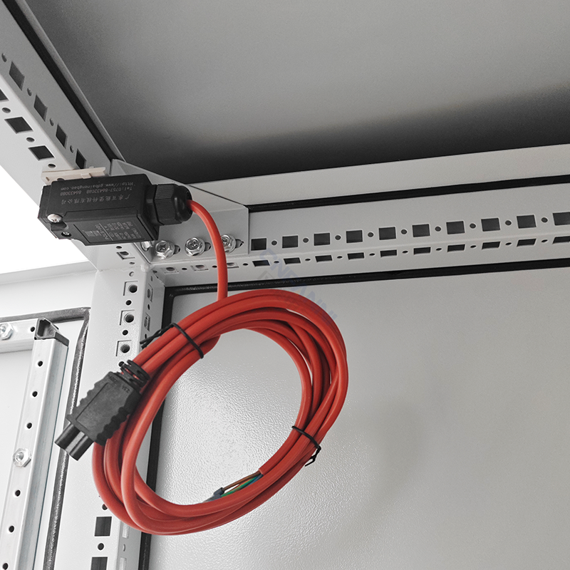 Модульный двухдверный шкаф, электрический шкаф Rittal Модульный двухдверный шкаф, электрический шкаф Rittal